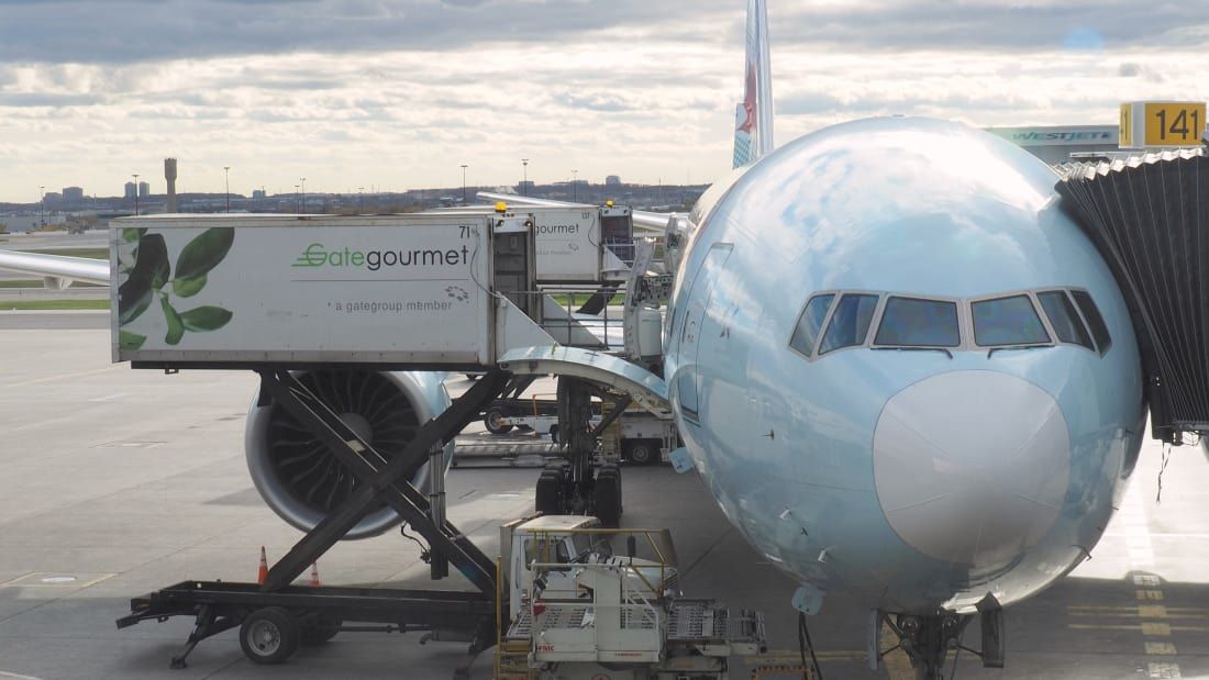 起飛前的哪些大事  cnn-travel-catering.jpg