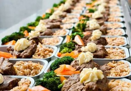 別吃義大利麵！那些難以下嚥的飛機餐真相