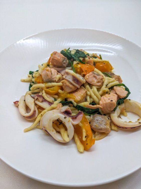 快速晚餐｜地中海食譜｜義式海鮮特飛麵 Italian seafood trofie