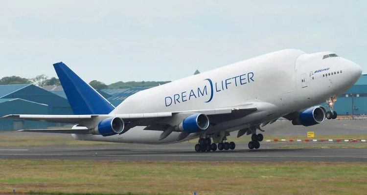 航空小教室 - DREAM LIFTER
